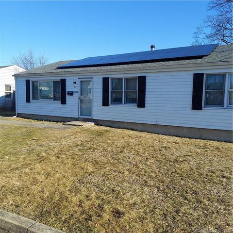 77 Jarvis Ct, Fairfield, CT 06824