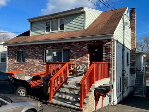 71 Columbus Pl, Stamford, CT 06907