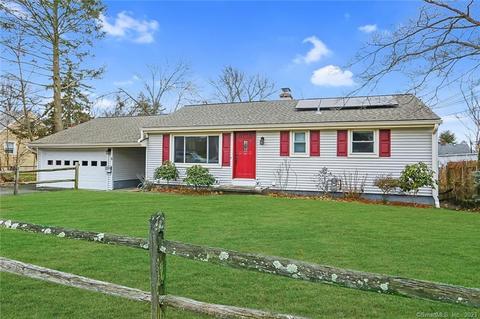 5 Sention Ave, Norwalk, CT 06850