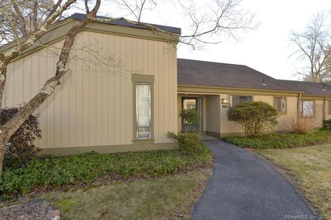 497 Heritage Vlg #A, Southbury, CT 06488