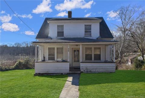 29 Maple Ave Ext, Montville, CT 06353