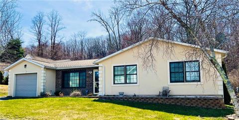 29 Mohican Ln, Bristol, CT 06010