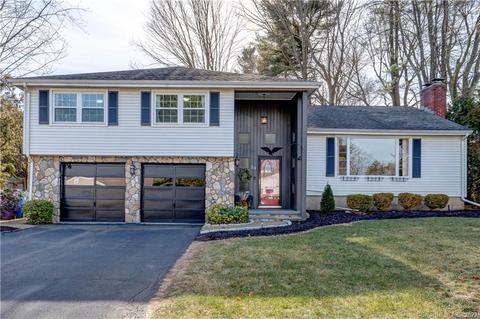 54 Dorset Rd, New Britain, CT 06052