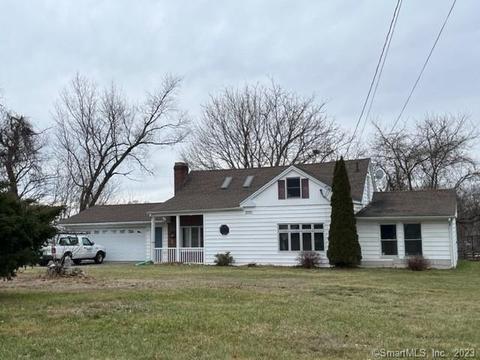 277 Light St, Stratford, CT 06615