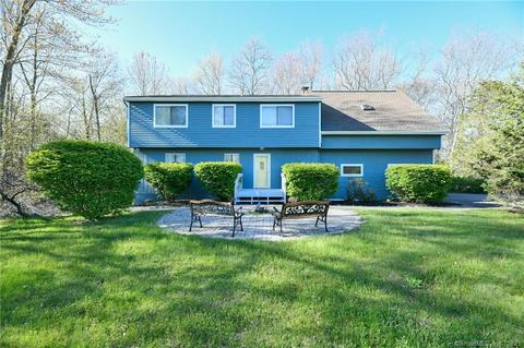 32 Brighton Rd, Prospect, CT 06712