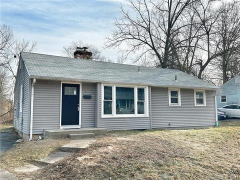 9 Beach Rd, Bloomfield, CT 06002 photo 1