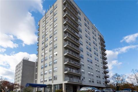 2370 North Ave #12E, Bridgeport, CT 06604