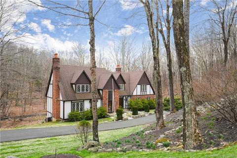 94 Limekiln Rd, Redding, CT 06896