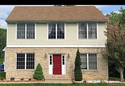 53 Streamside Ln, New Britain, CT 06052
