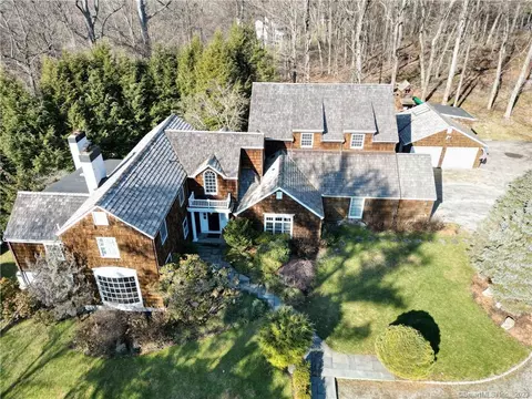 3 Meeker Rd, Westport, CT 06880