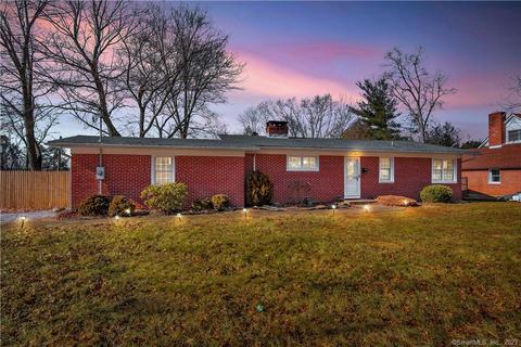 320 Clearview Ave, Torrington, CT 06790 photo 1
