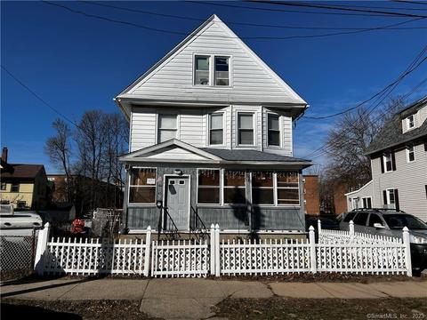45 Smith St, West Haven, CT 06516