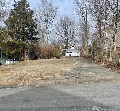 7 Nelson Ave, Norwalk, CT 06851