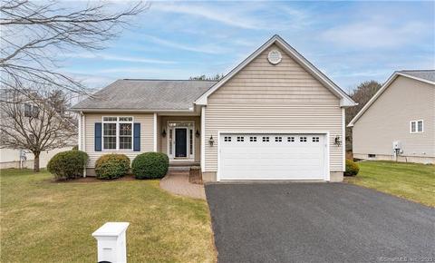 23 Quail Holw #23, Enfield, CT 06082