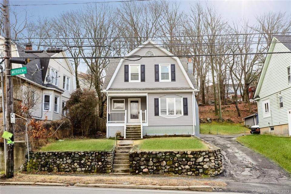 136 Meriden Rd, Waterbury, CT 06705 15 Photos MLS 170549753 Movoto