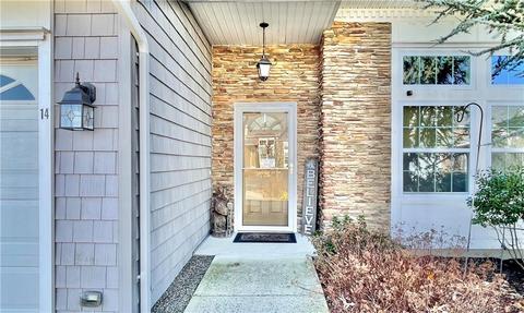 14 Nina Dr #14, Naugatuck, CT 06770