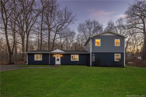 57 Lovers Ln, Monroe, CT 06468