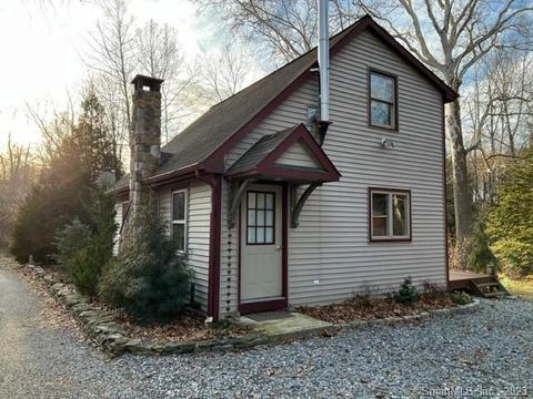 52 Flood Bridge Rd, Southbury, CT 06488
