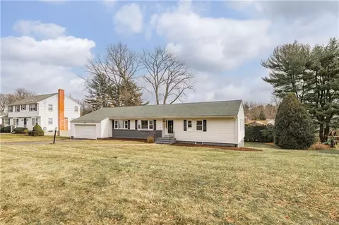 70 Kirkwood Rd, West Hartford, CT 06117