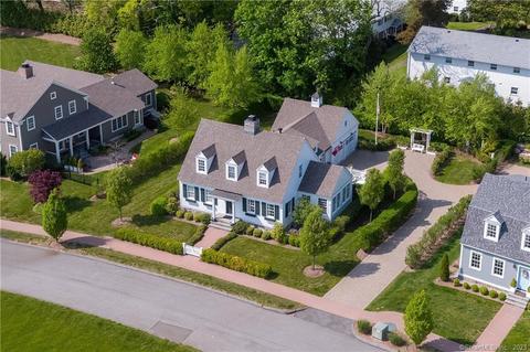 5 Blue Heron Ln, Clinton, CT 06413