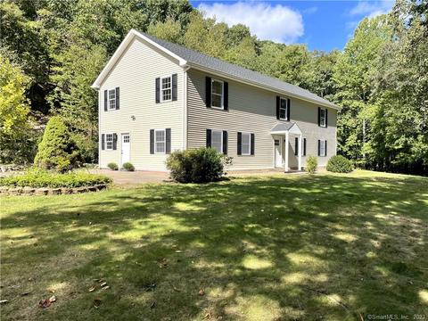 237 County Rd, Madison, CT 06443 photo 1