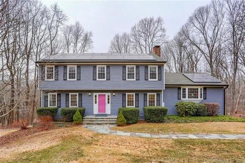 8 Thunder Ridge Rd, Newtown, CT 06482 photo 1