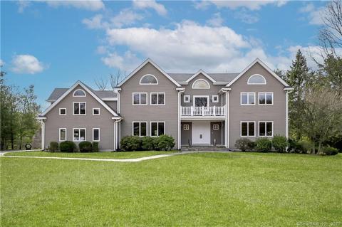 5 Belaire Dr, Westport, CT 06880