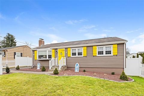 46 Marmor Ct, Wethersfield, CT 06109 photo 1