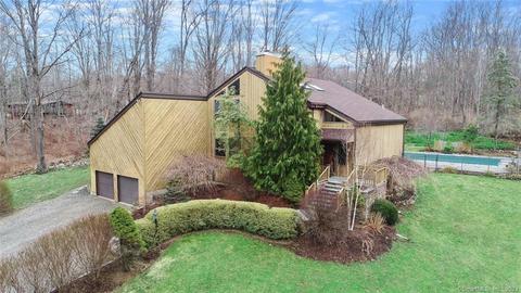 51 Pheasant Ridge Rd, Redding, CT 06896 photo 1