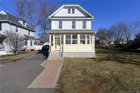 72 Osborne Ave, Norwalk, CT 06855