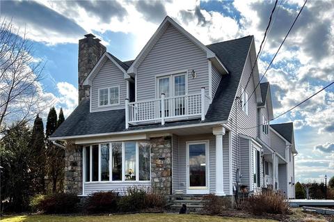 18 Biggs Ave, New Fairfield, CT 06812