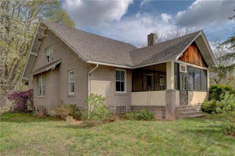 34 Gordon Ave, Windham, CT 06226