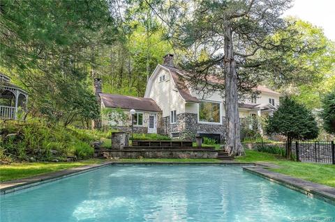 19 Cedar Hill Rd, New Milford, CT 06755