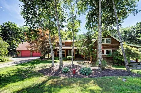 18 Ratlum Mountain Rd, Barkhamsted, CT 06063
