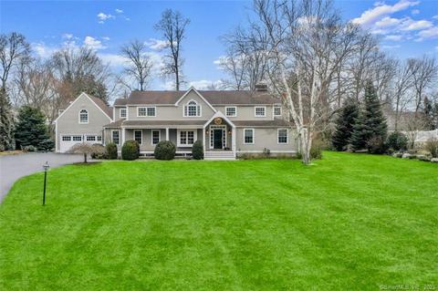 6 Jennings Ct, Westport, CT 06880