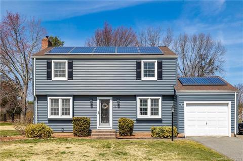 19 Hunter St, Manchester, CT 06040