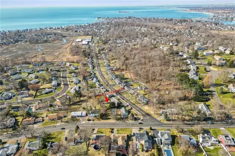 531 Welchs Point Rd, Milford, CT 06460
