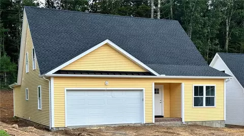 28 Jordan Ln, Colchester, CT 06415