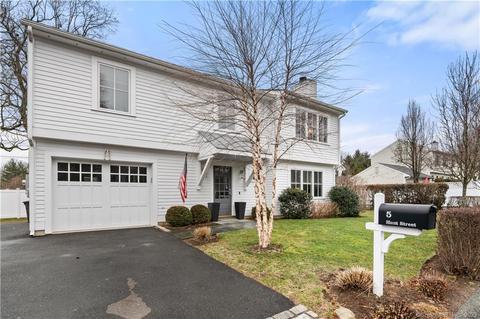 5 Hunt St, Norwalk, CT 06853