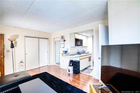 60 Strawberry Hill Ave #209, Stamford, CT 06902