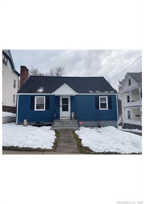 22 Henry St, New Britain, CT 06051