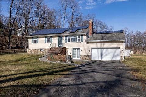 7 River Oaks Ln, Westport, CT 06880