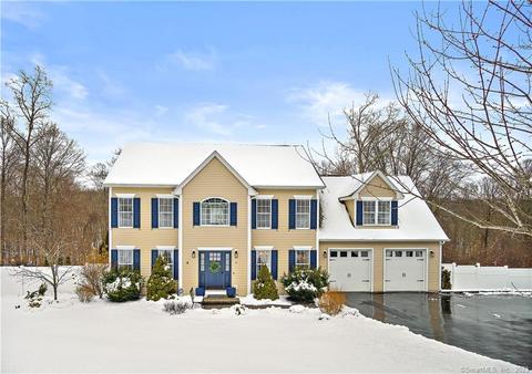 9 Sable Dr, Ledyard, CT 06339 photo 1