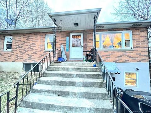24 N Beacon St, Waterbury, CT 06704