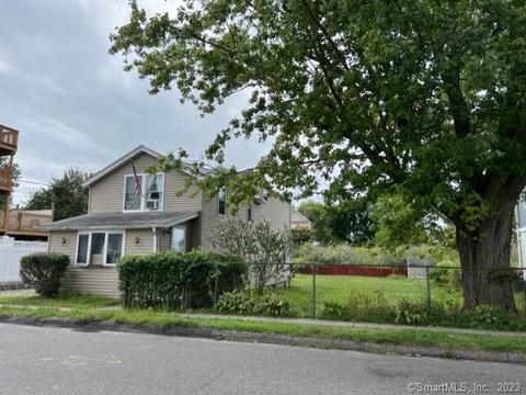 26 Surf Ave, Milford, CT 06460