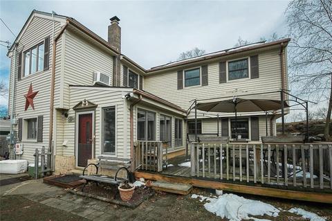 39 Narragansett Trl, Shelton, CT 06484