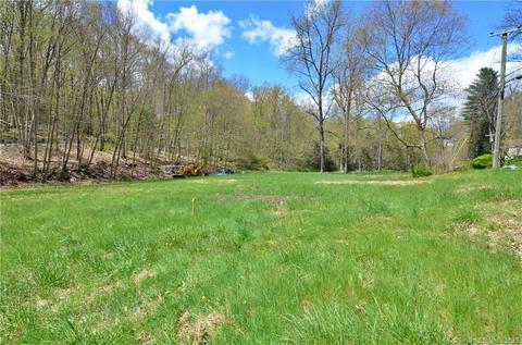 123 Hanover Rd, Newtown, CT 06470