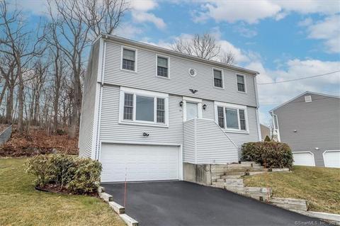 68 Richard Blvd, Shelton, CT 06484