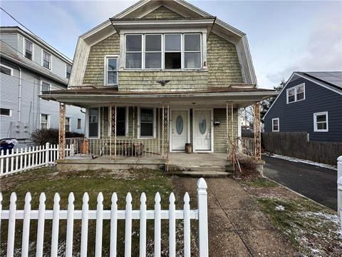130 Horace St, Bridgeport, CT 06610