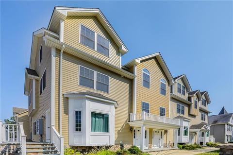 108 Seaside Ave #12, Stamford, CT 06902